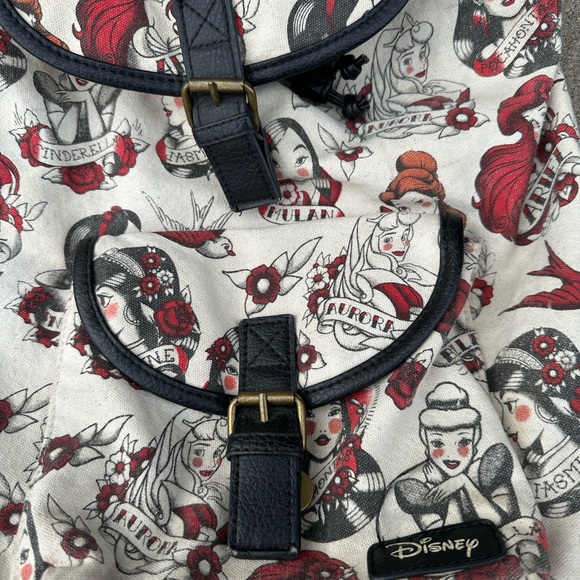 Disney backpack - Picture 2 of 4